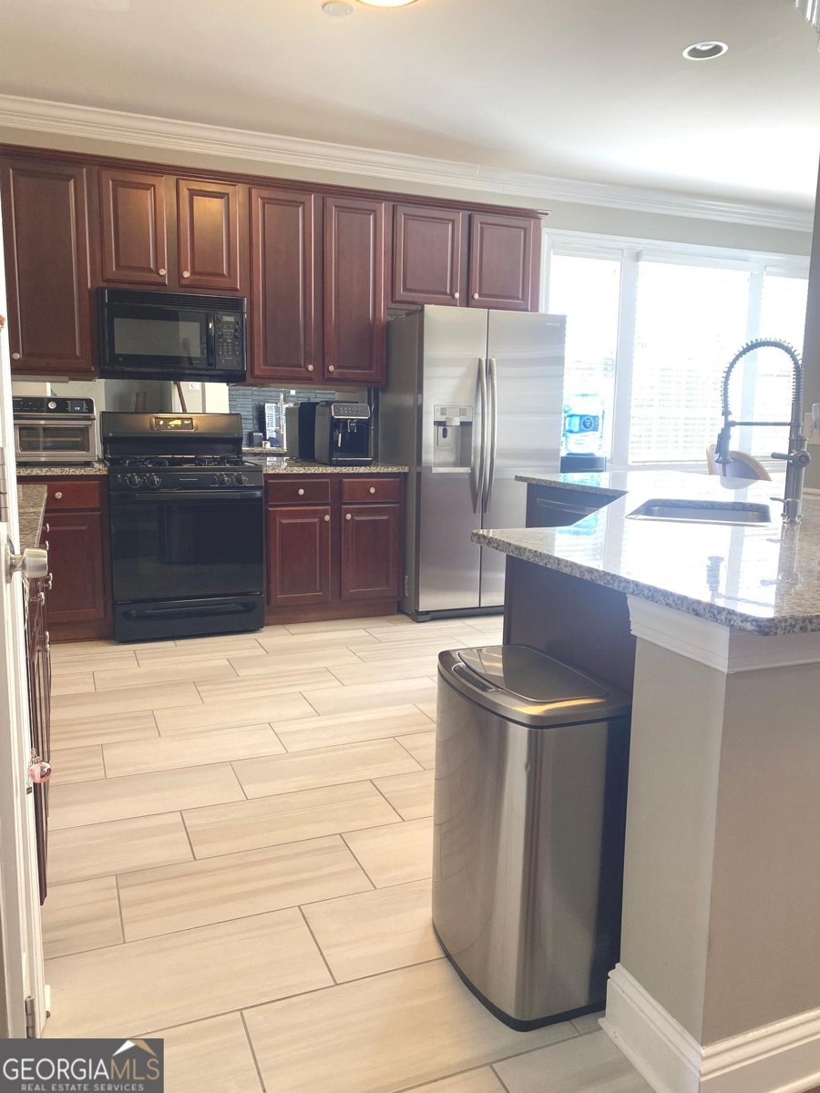 208 Lenox Drive Peachtree City - Photo 8