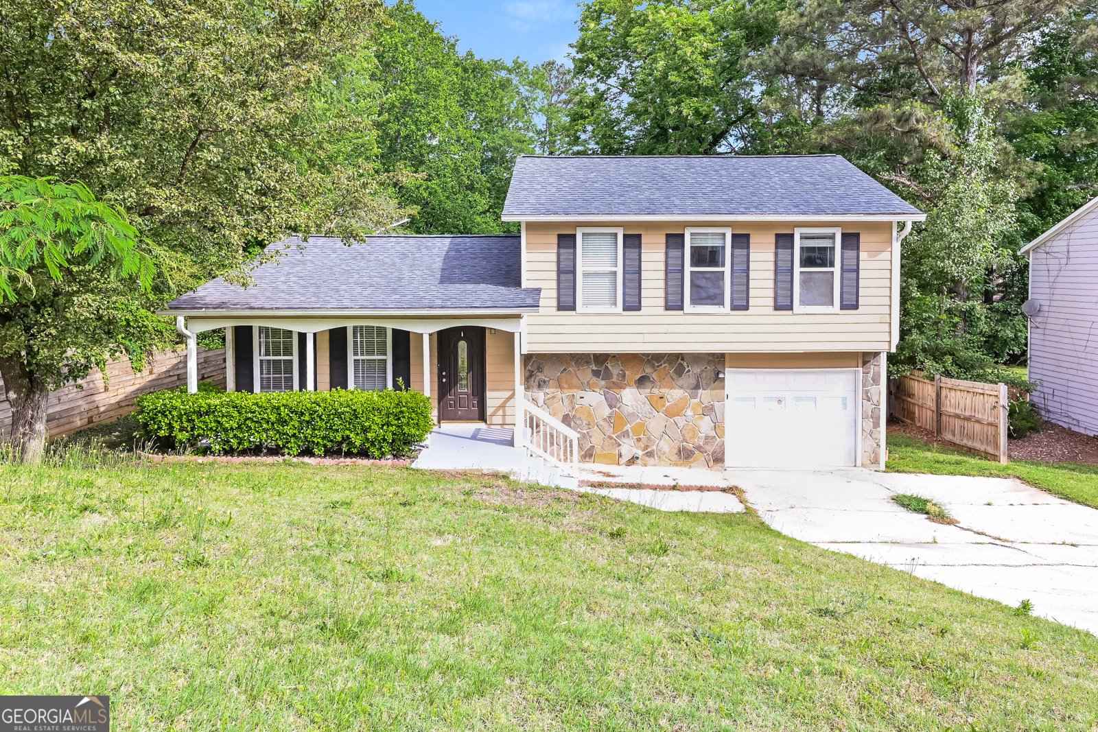 3091 Dowry Drive Lawrenceville - main photo