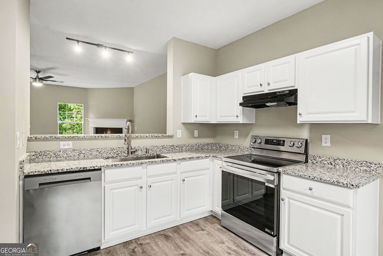 402 Heritage Park Trace Kennesaw - Photo 8