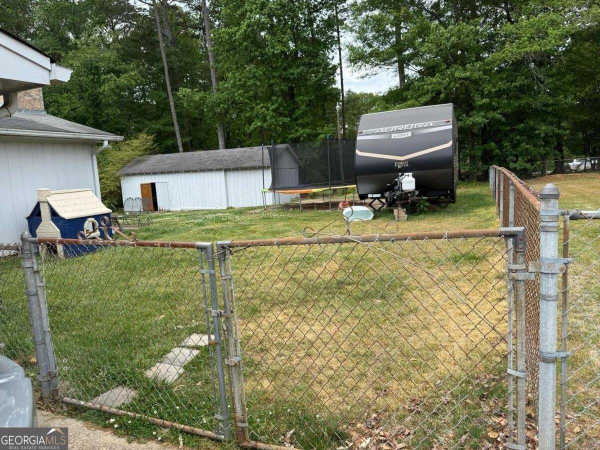2411 Thrasher Road Buford - Photo 22