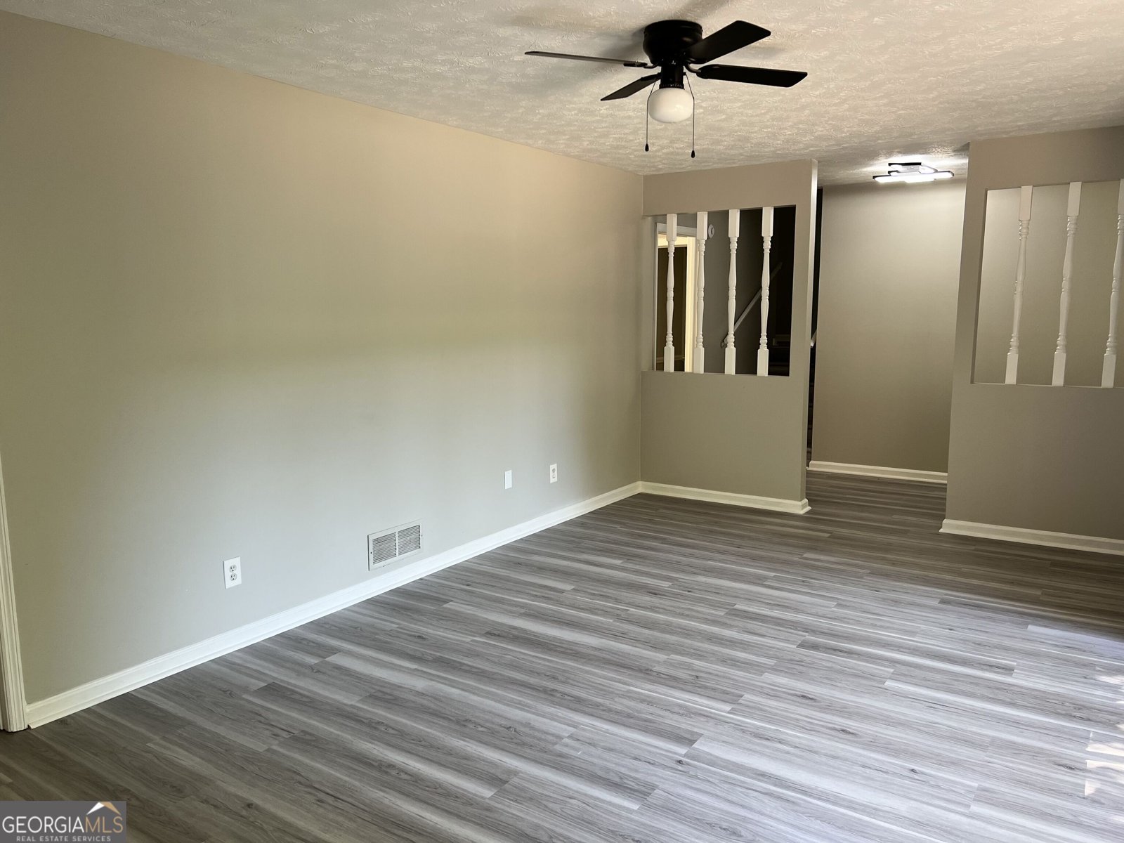 6952 Fayetteville Road Riverdale - Photo 10