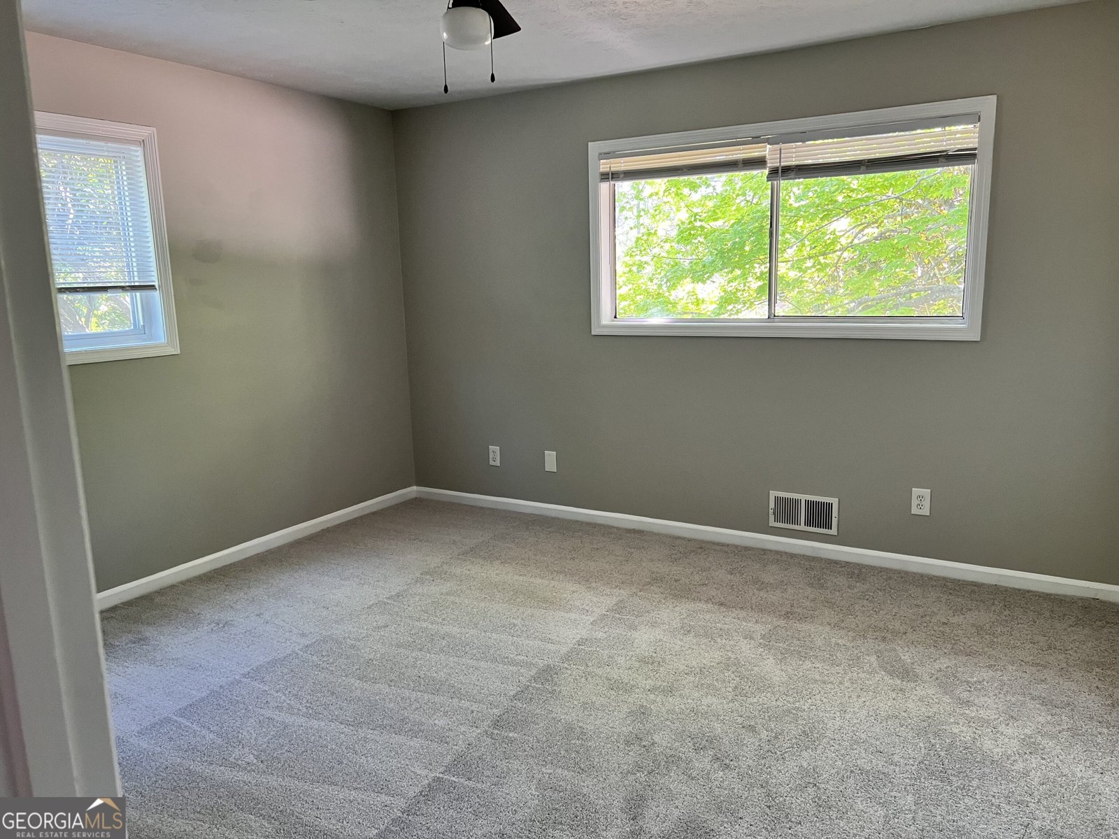 6952 Fayetteville Road Riverdale - Photo 18