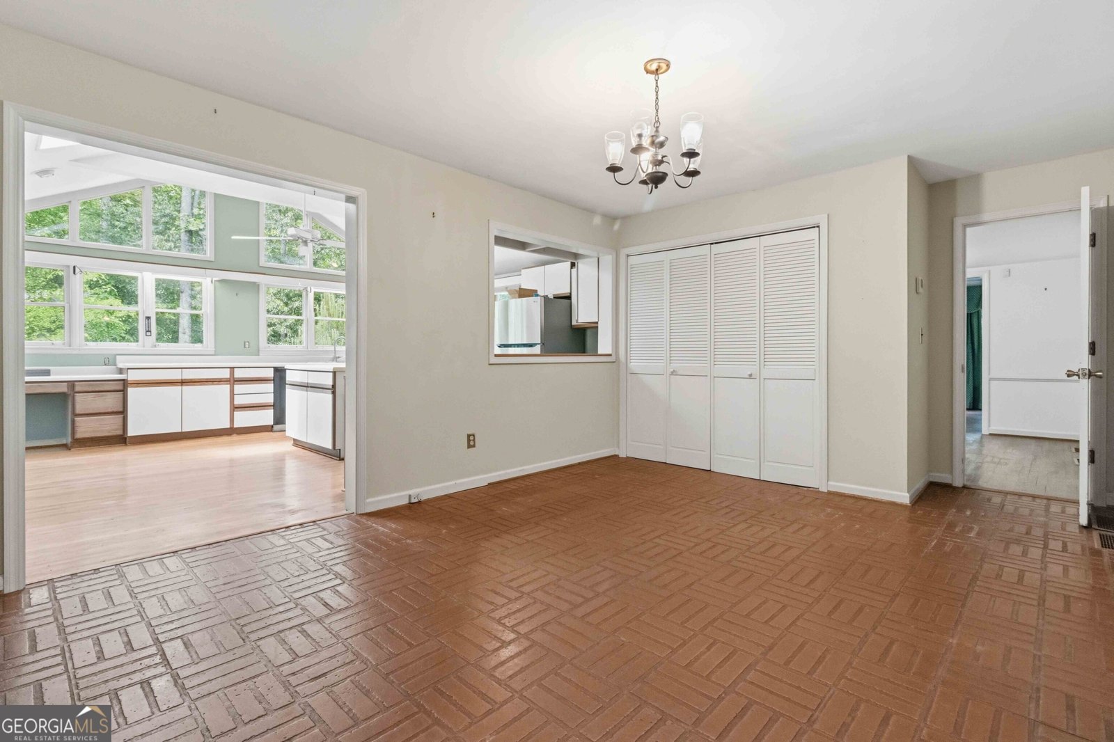 1840 Spalding Drive Sandy Springs - Photo 7