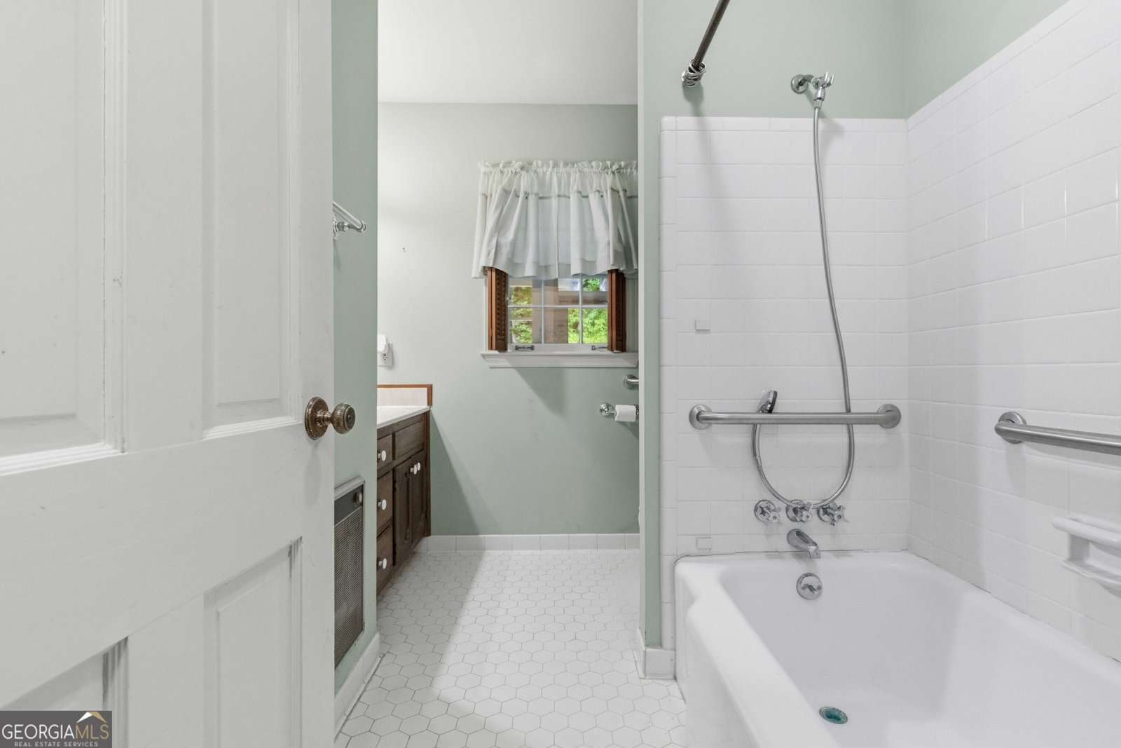 1840 Spalding Drive Sandy Springs - Photo 8
