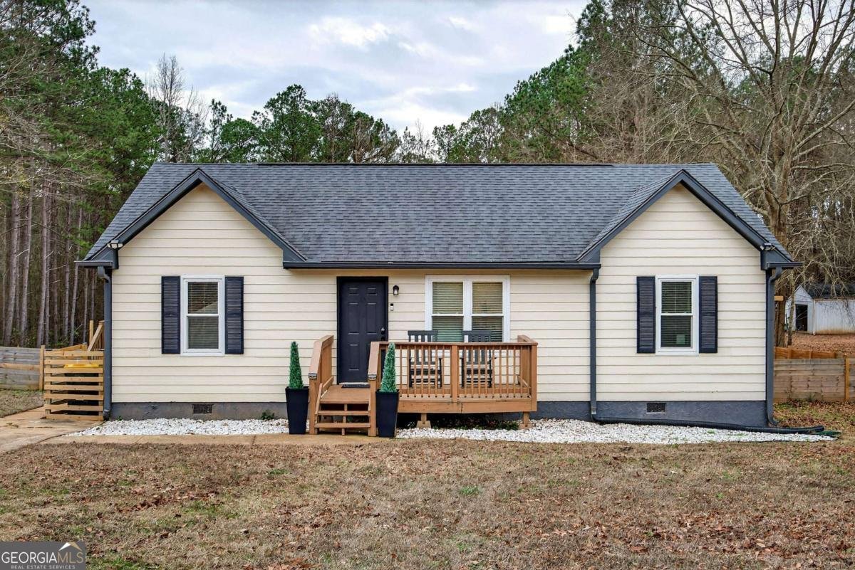 250 Prestigious Place Senoia - main photo