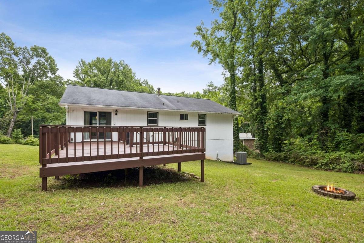 1042 Mountain Woods Court Stone Mountain - Photo 53