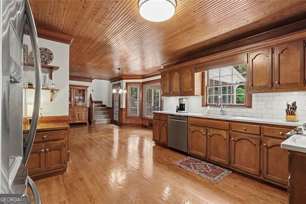 4850 Bainbridge Court Lilburn - Photo 13