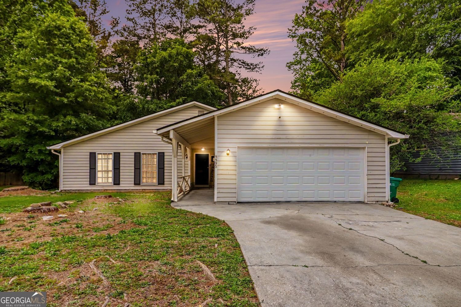 8895 Wesley Place Jonesboro - main photo