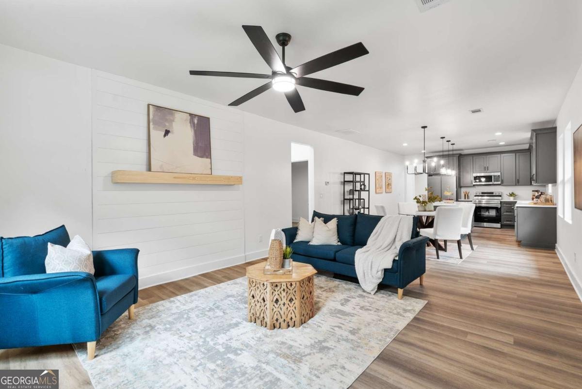 121 Orchard Street Fairburn - main photo