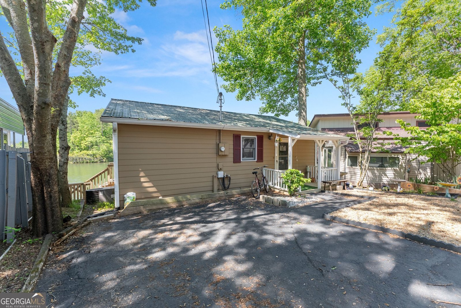 1035 Mountain Shadows Drive Cleveland - Photo 25