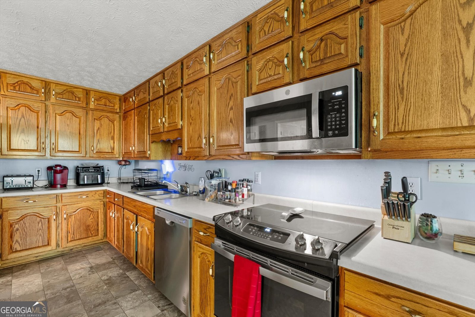 165 Hayes Circle Rex - Photo 13