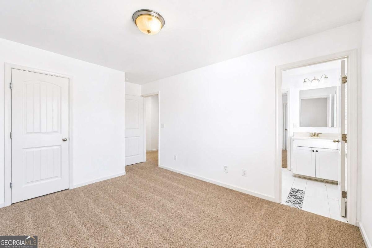 2035 Sorrento Court Buford - Photo 9