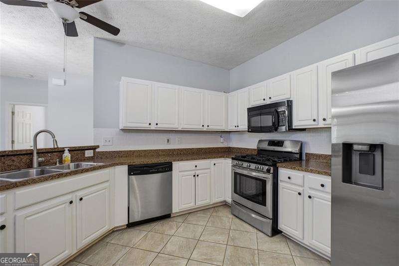 3732 Villa Springs Circle Powder Springs - Photo 15