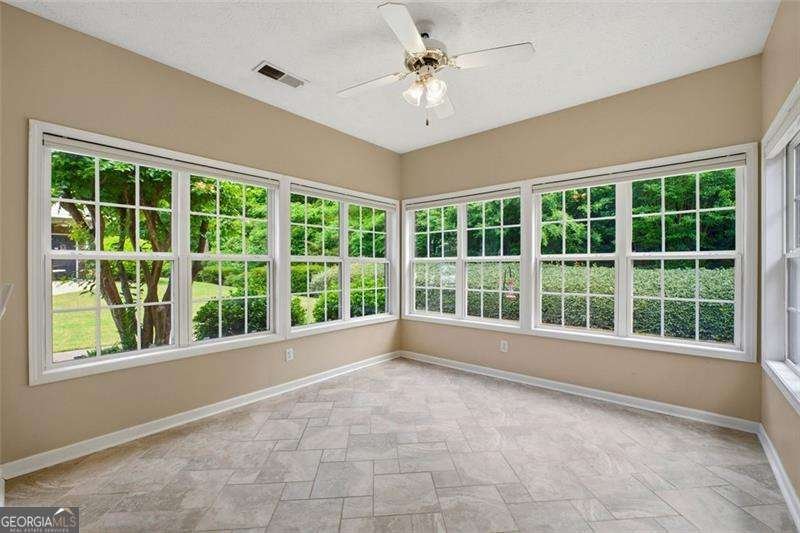 3732 Villa Springs Circle Powder Springs - Photo 18