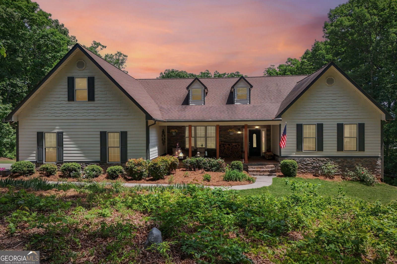 5925 Cantrell Circle Cumming - main photo