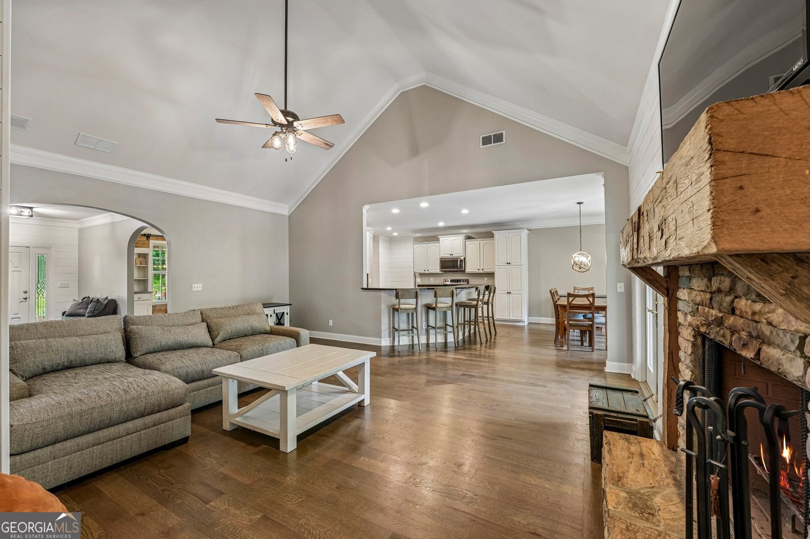 5925 Cantrell Circle Cumming - Photo 12