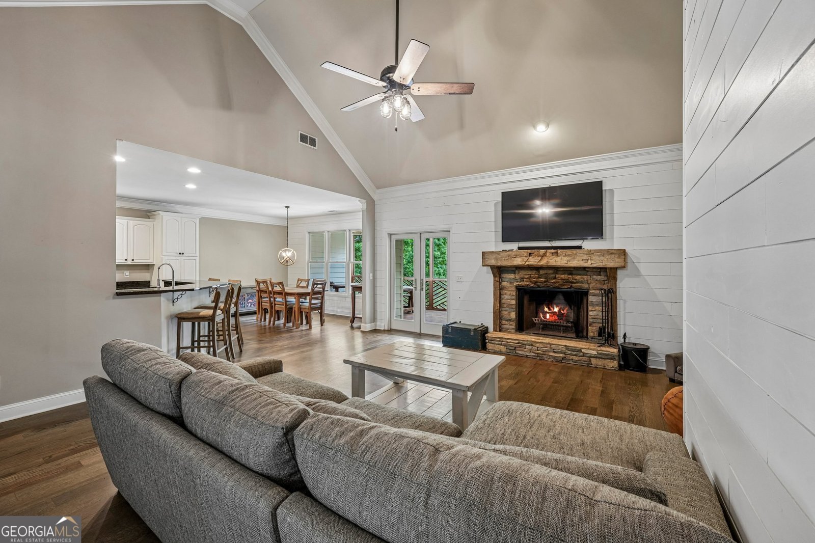 5925 Cantrell Circle Cumming - Photo 13