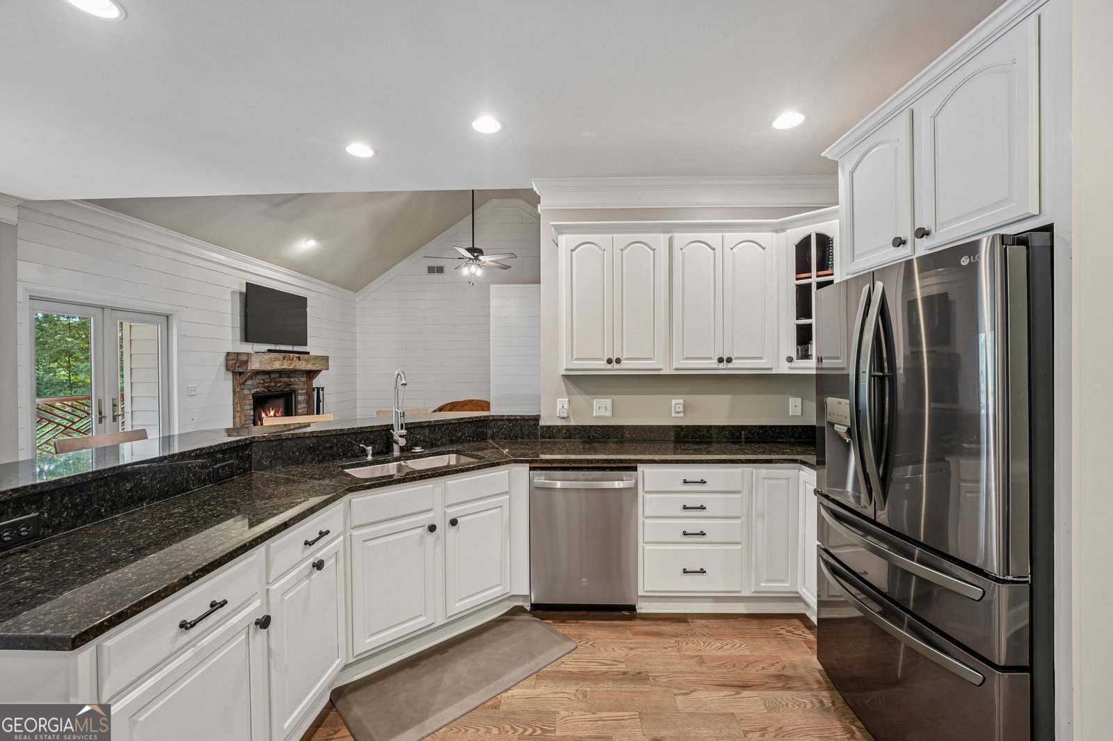 5925 Cantrell Circle Cumming - Photo 18