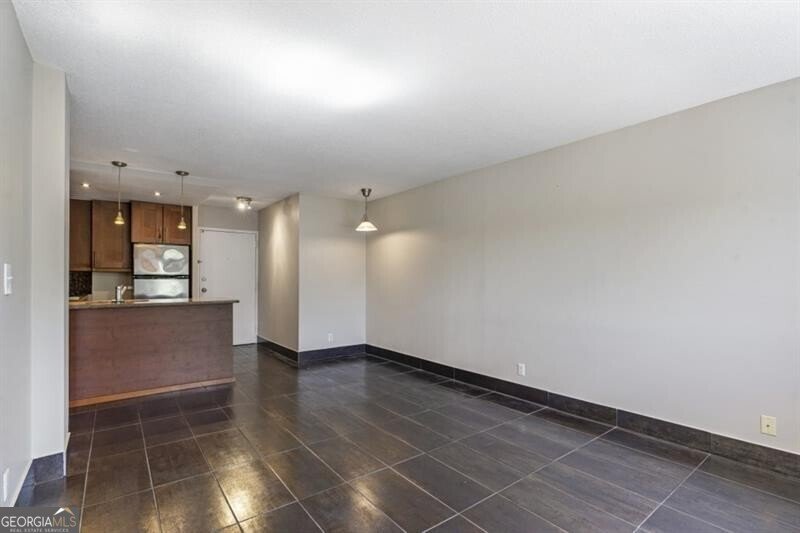 2285 Peachtree Road Atlanta - Photo 13