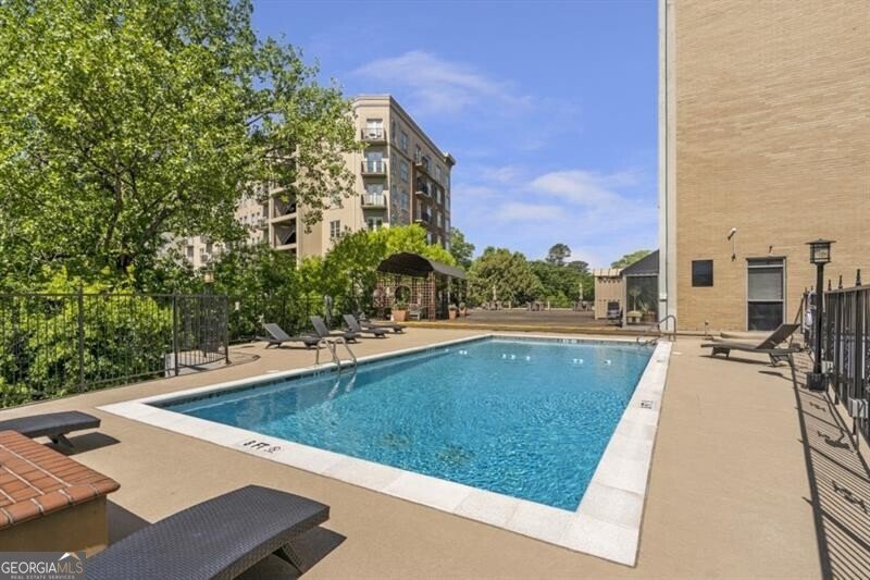 2285 Peachtree Road Atlanta - Photo 21