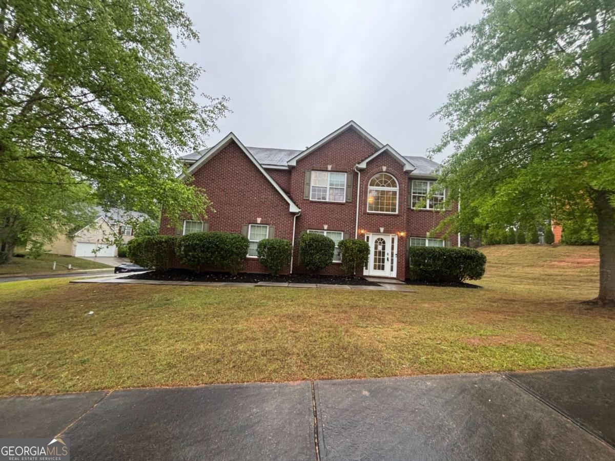 4968 Locherby Drive Fairburn - main photo