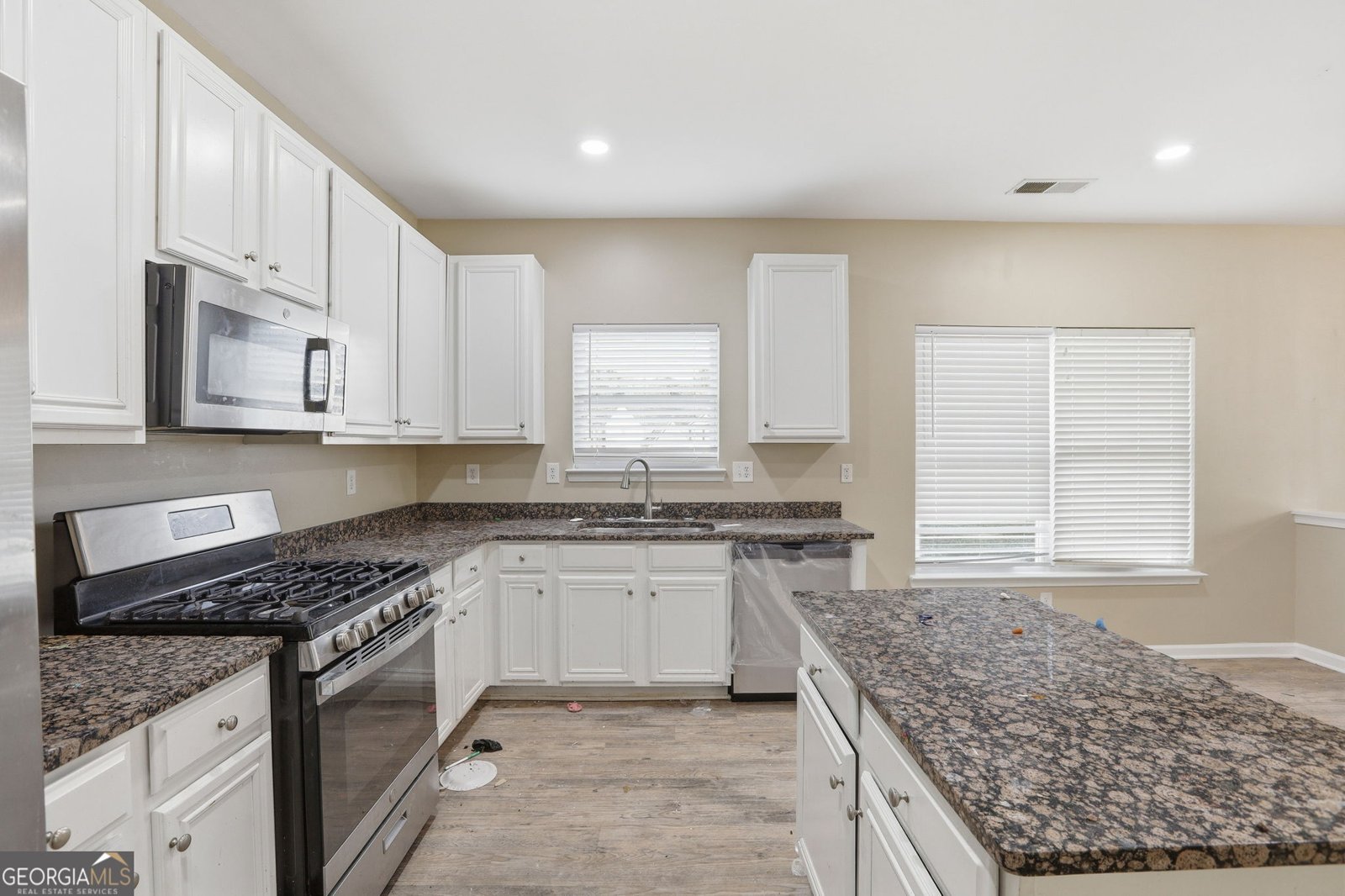 4968 Locherby Drive Fairburn - Photo 12