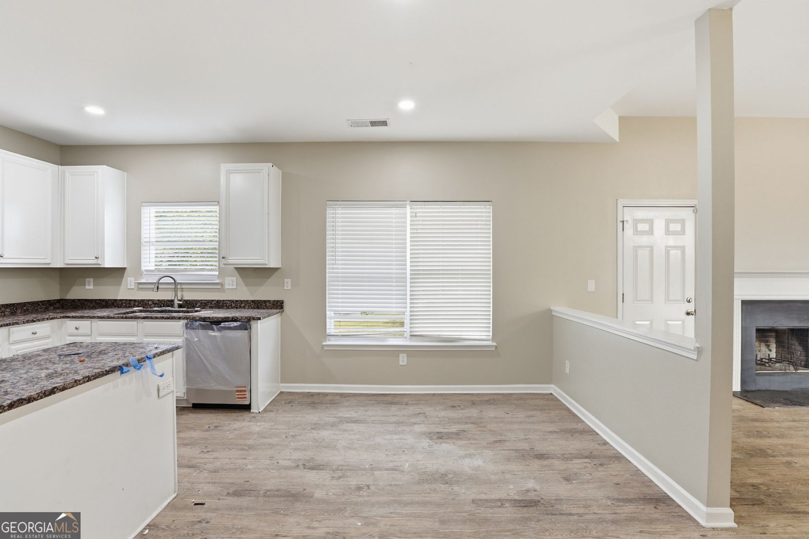 4968 Locherby Drive Fairburn - Photo 13