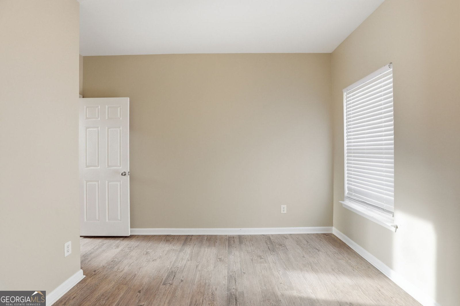 4968 Locherby Drive Fairburn - Photo 16