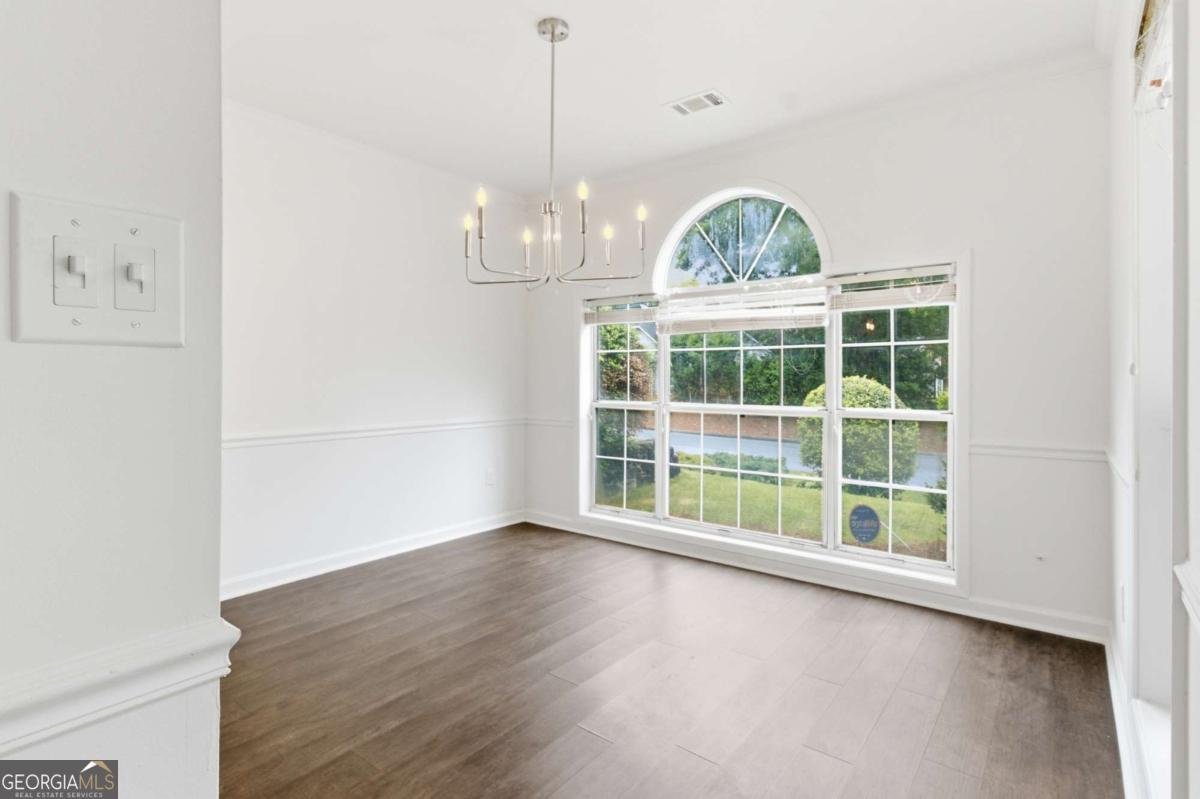 3747 Wetherburn Drive Clarkston - Photo 8