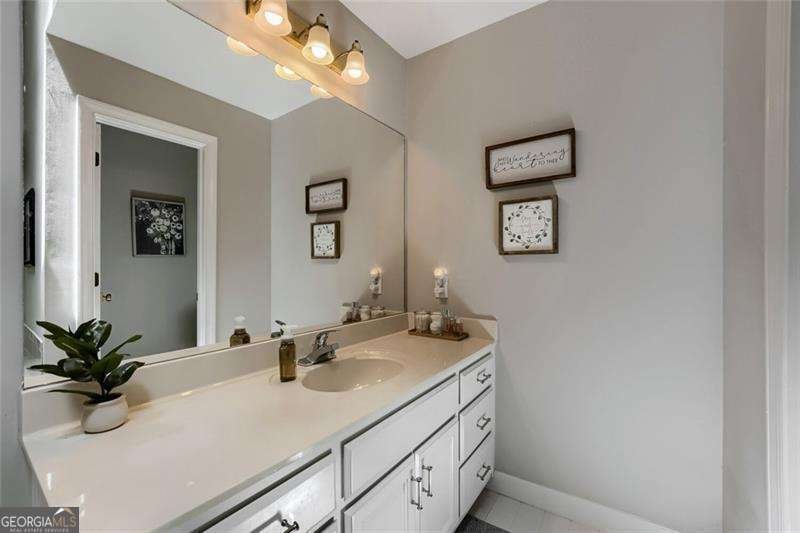 152 Oakwood Hills Drive Suwanee - Photo 18