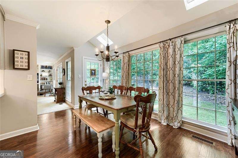 152 Oakwood Hills Drive Suwanee - Photo 8