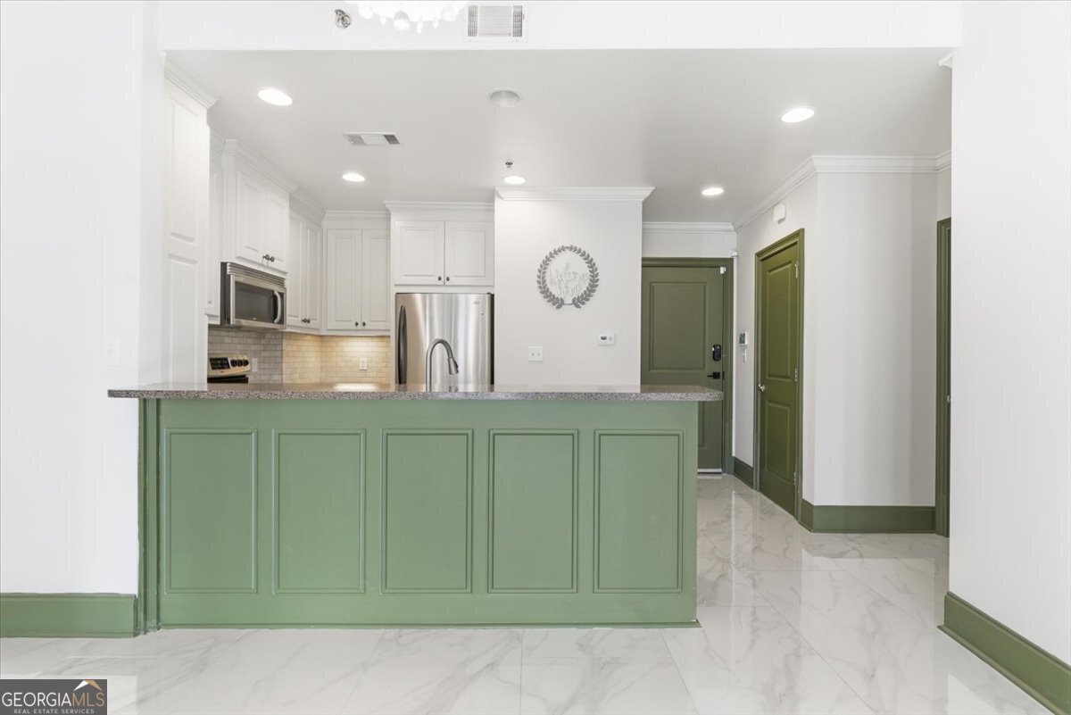 2255 Peachtree Road Atlanta - main photo