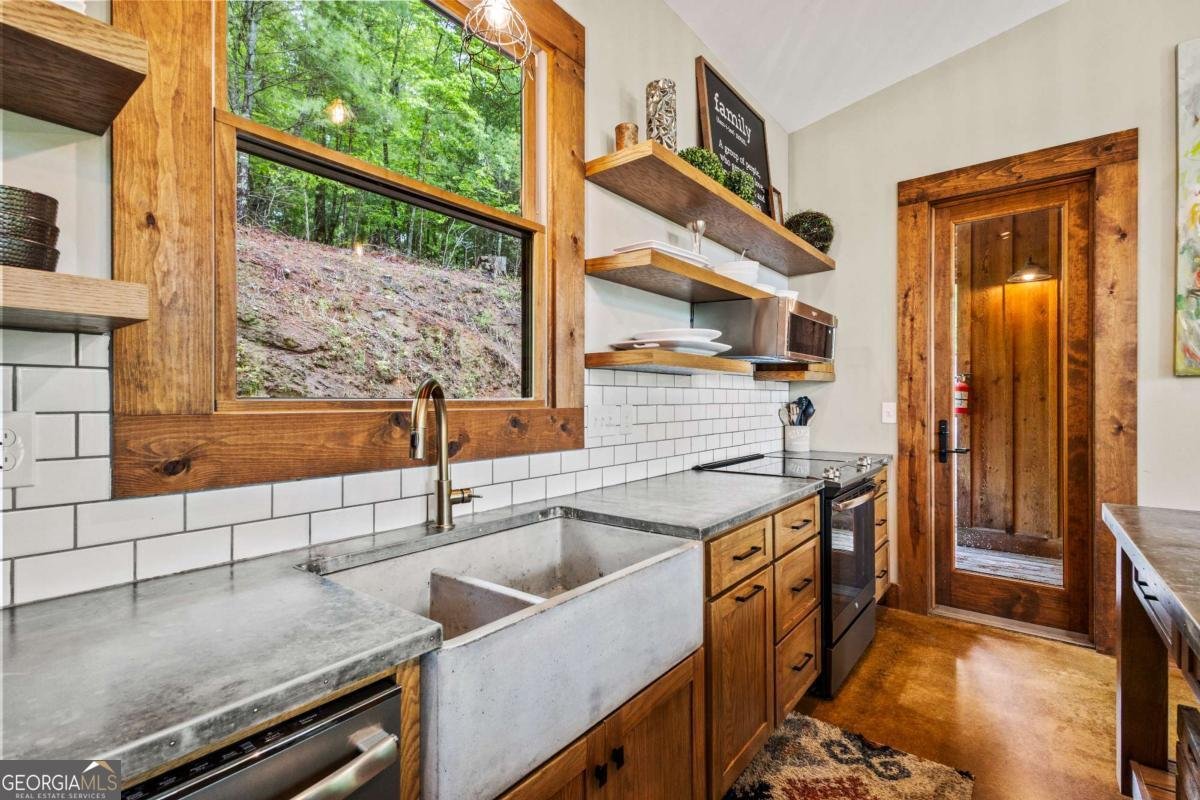 2745 Galloway Road Blue Ridge - Photo 15
