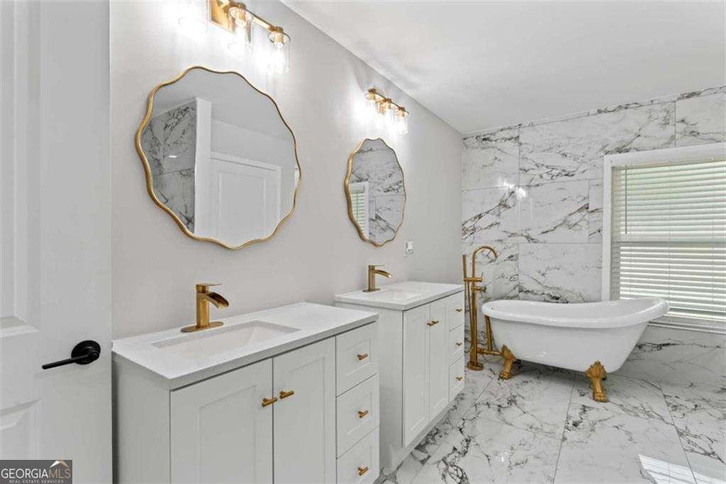 2023 Stoneleigh Drive Stone Mountain - Photo 14
