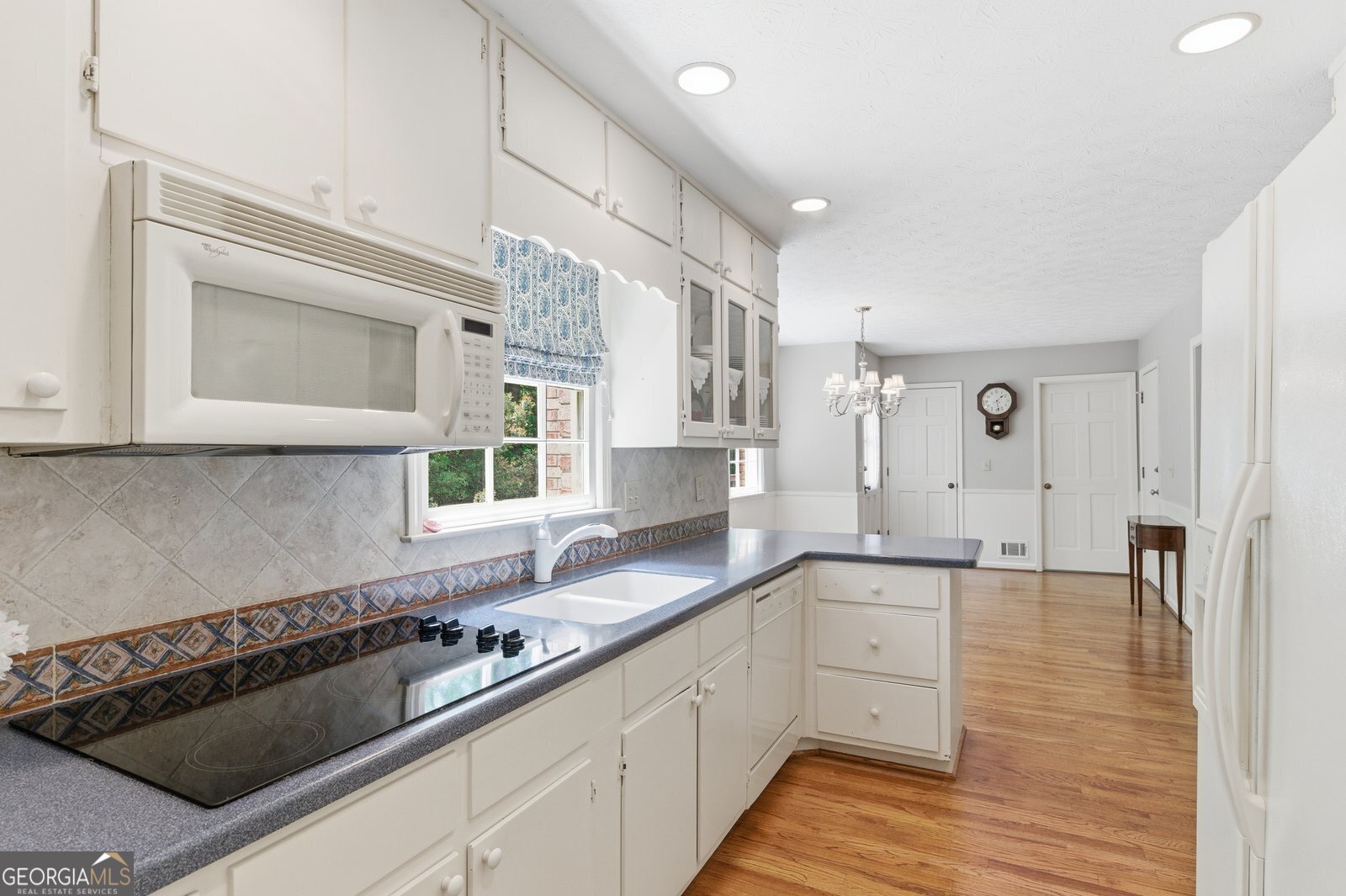 4700 Andalusia Court Dunwoody - Photo 11