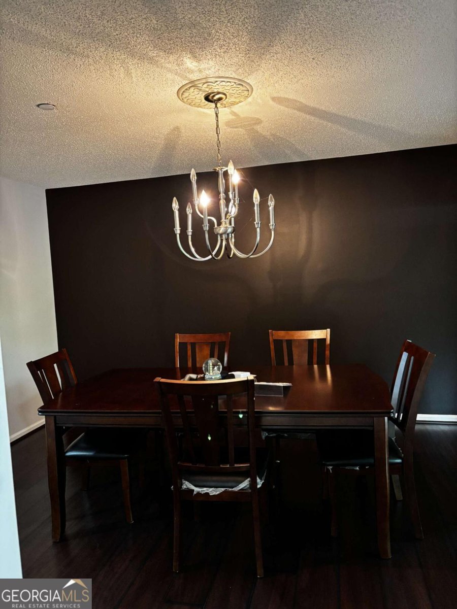 295 Winding River Road Atlanta - Photo 18