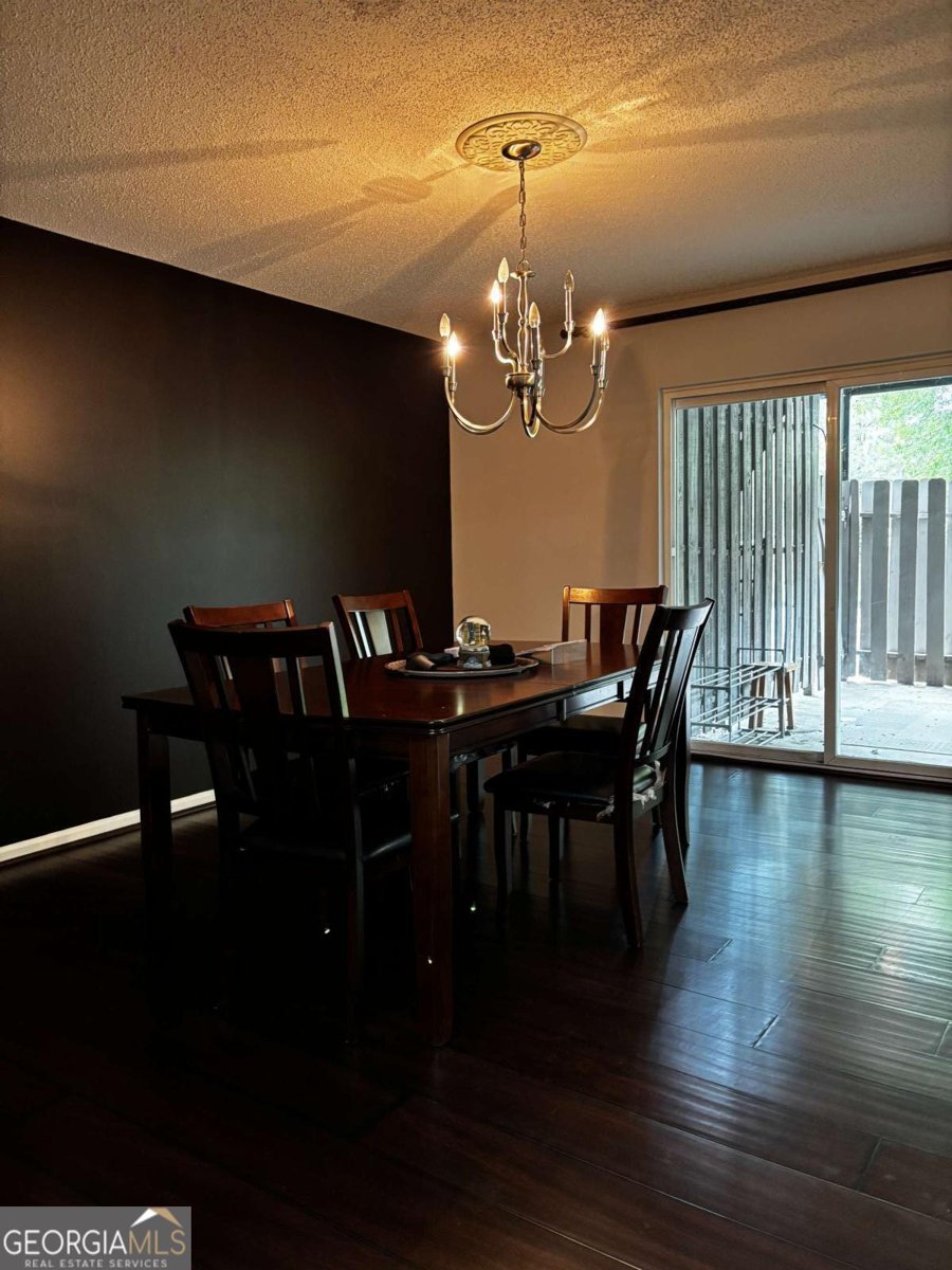 295 Winding River Road Atlanta - Photo 8