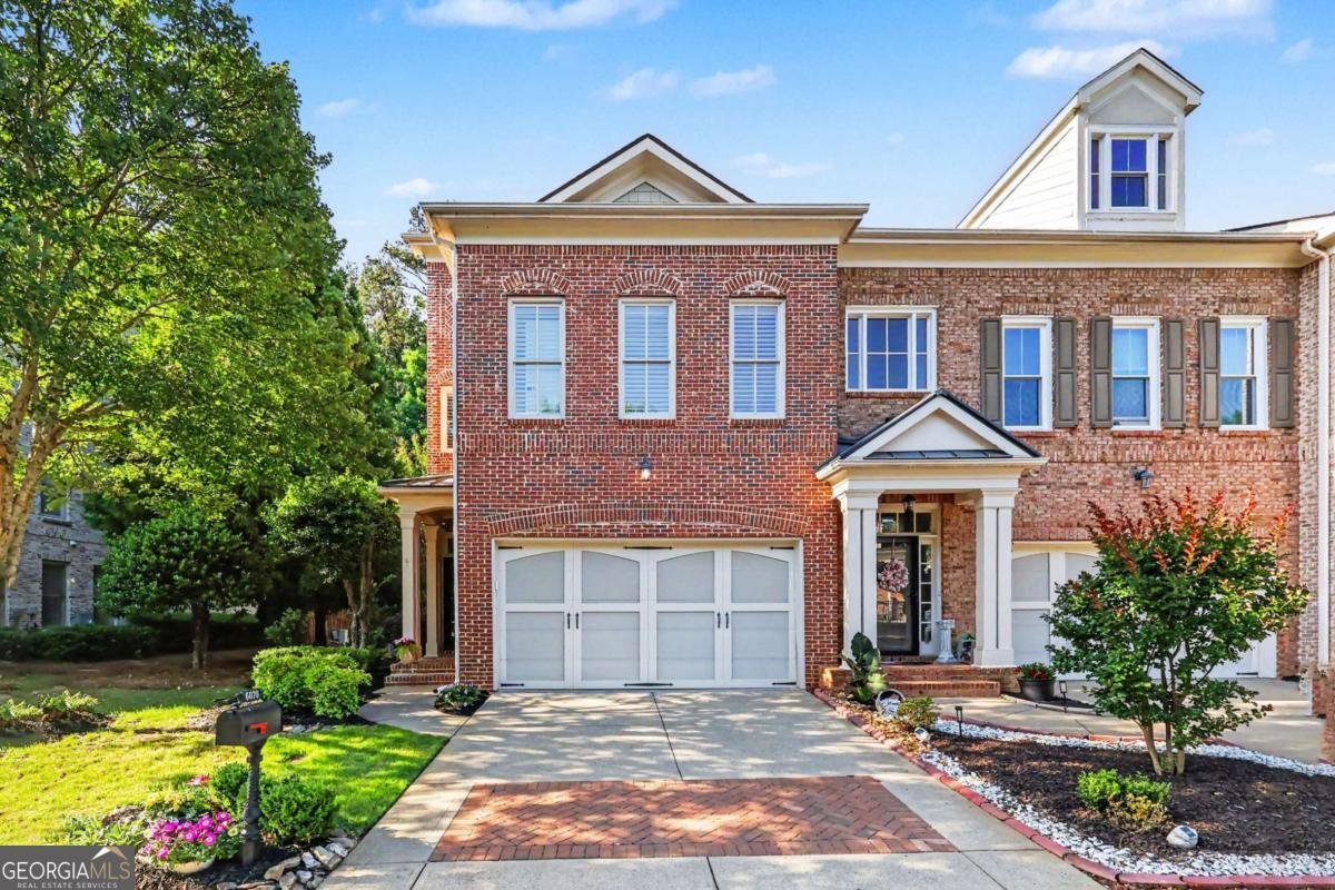 6070 Narcissa Place Johns Creek - main photo