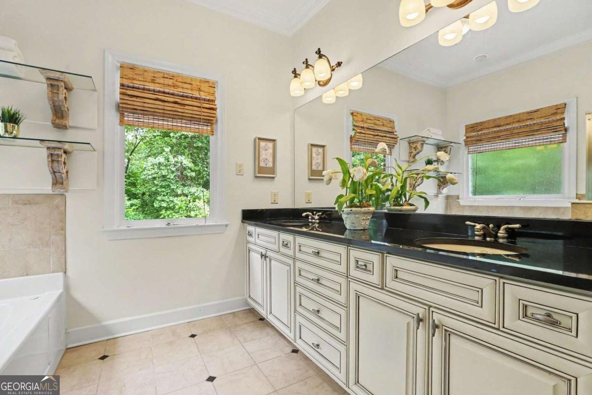 6070 Narcissa Place Johns Creek - Photo 19