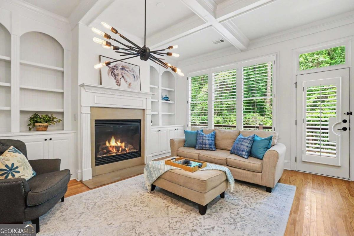 6070 Narcissa Place Johns Creek - Photo 8