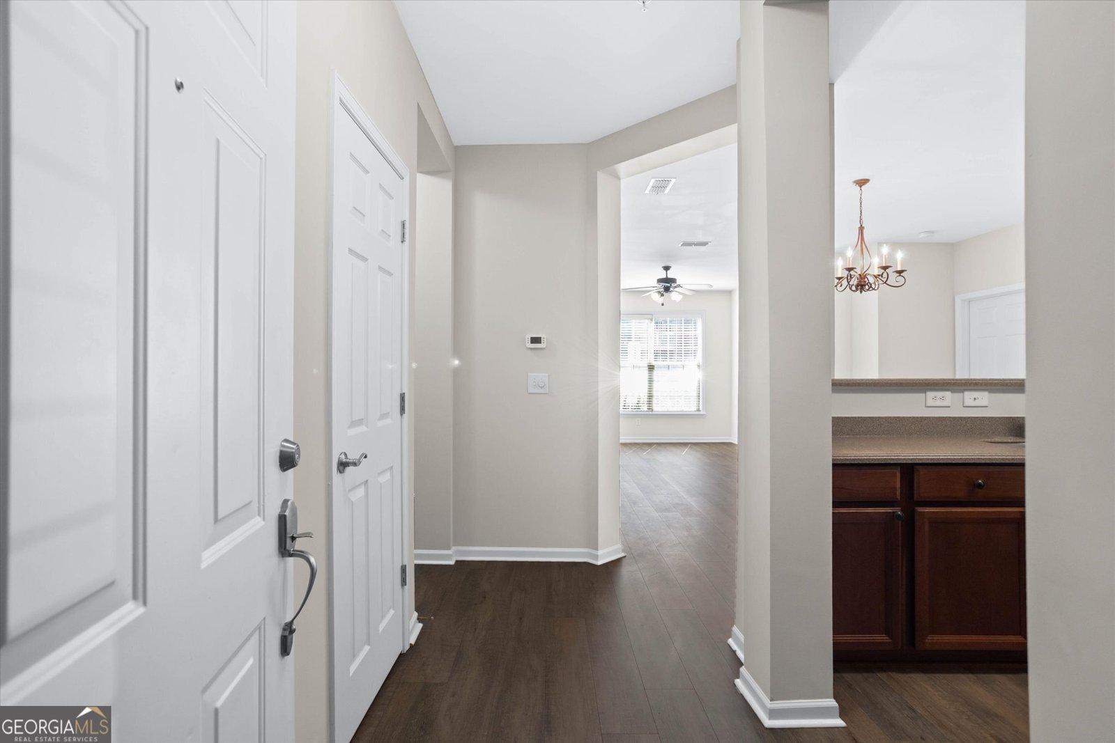 4805 Village Way Smyrna - Photo 9