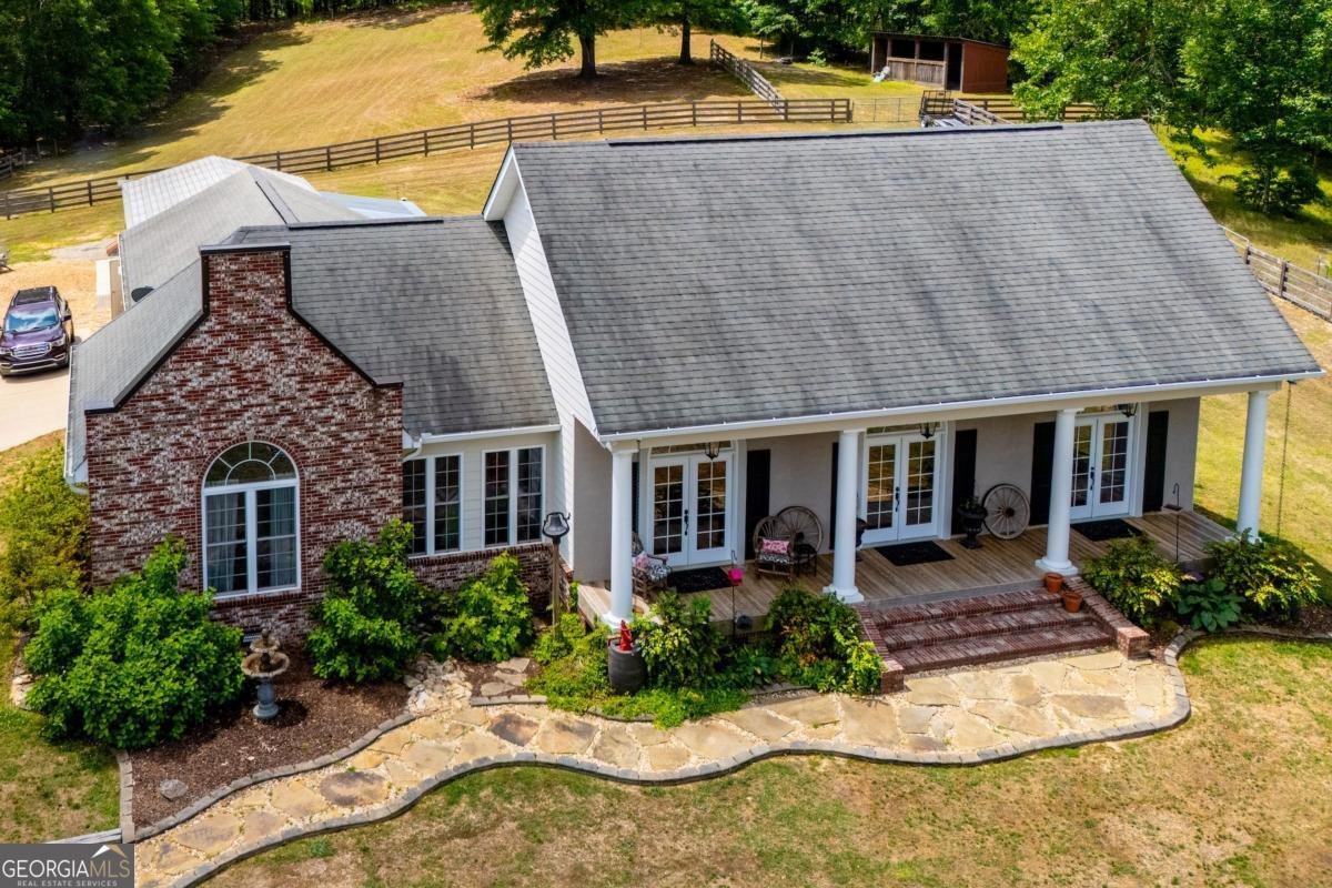 844 Payton Road Newnan - main photo