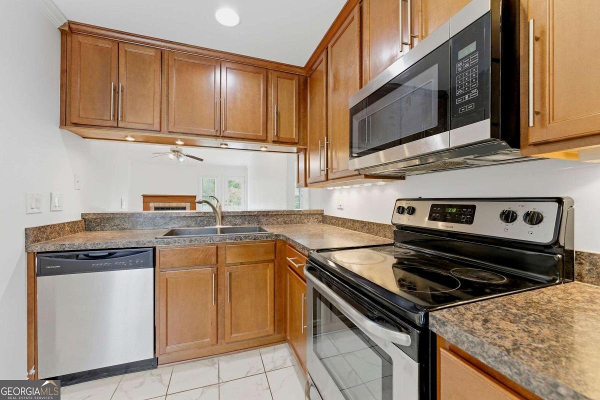 352 Teal Court Roswell - Photo 7