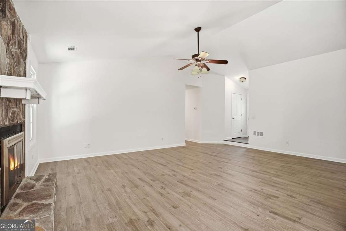 847 Riverstone Lane Woodstock - Photo 6