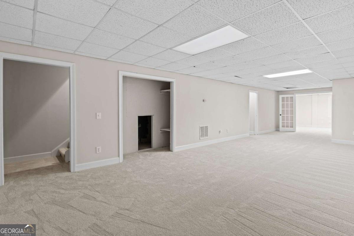 1028 Towne Lake Hills Woodstock - Photo 44