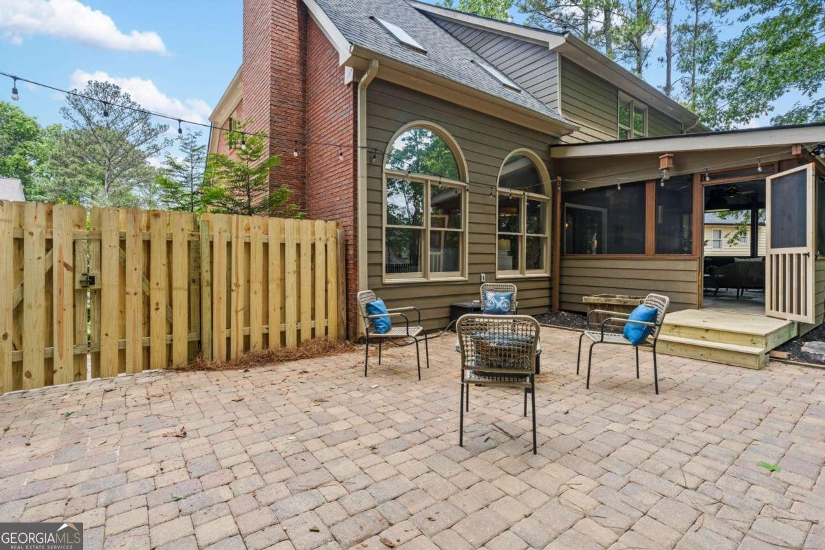 1028 Towne Lake Hills Woodstock - Photo 57