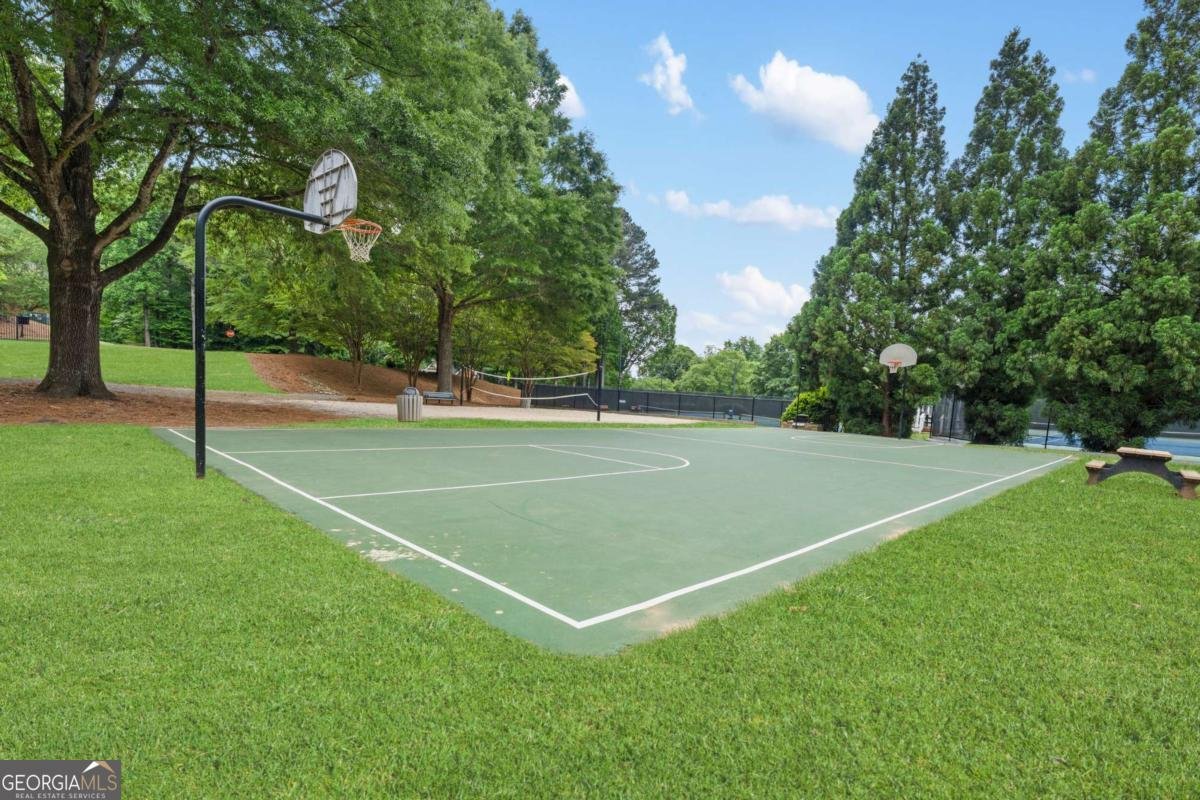 1028 Towne Lake Hills Woodstock - Photo 68