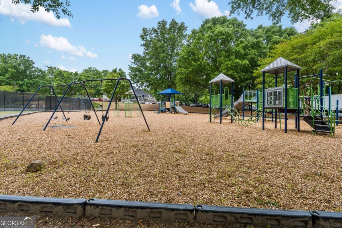 1028 Towne Lake Hills Woodstock - Photo 74