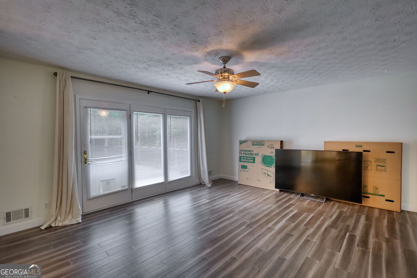455 Riverbend Drive McDonough - Photo 12