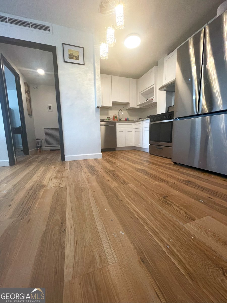 2285 Peachtree Road Atlanta - Photo 11